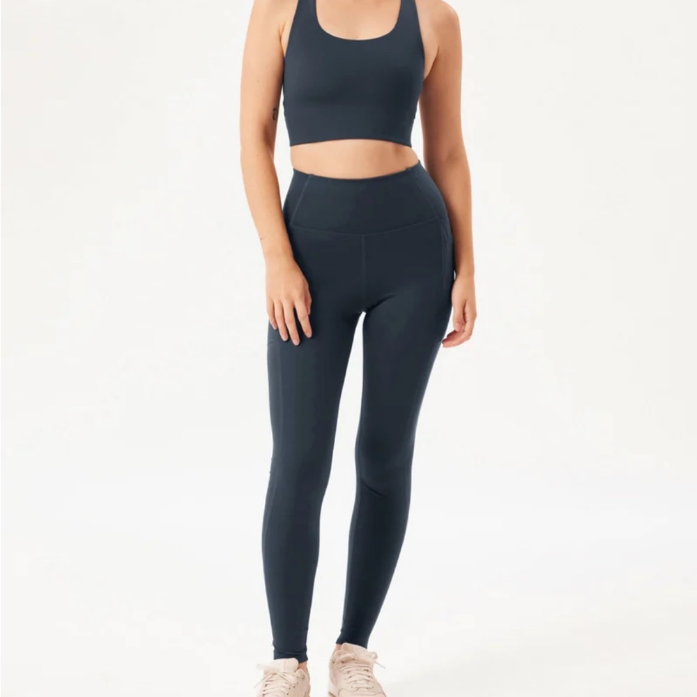 NWOT GC compressive sports bra, high waist leggings, and bike shorts set